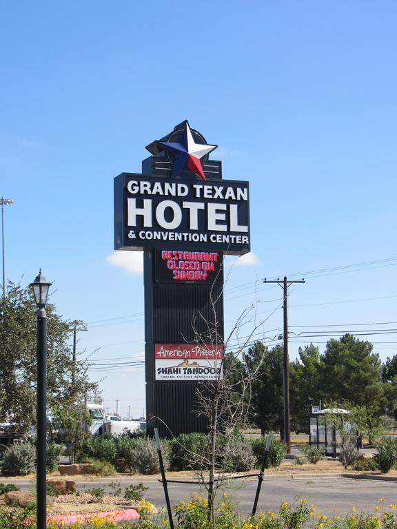 Grand Texan Hotel And Convention Center Midland Exteriör bild